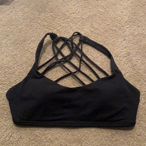 Lululemon sports bra